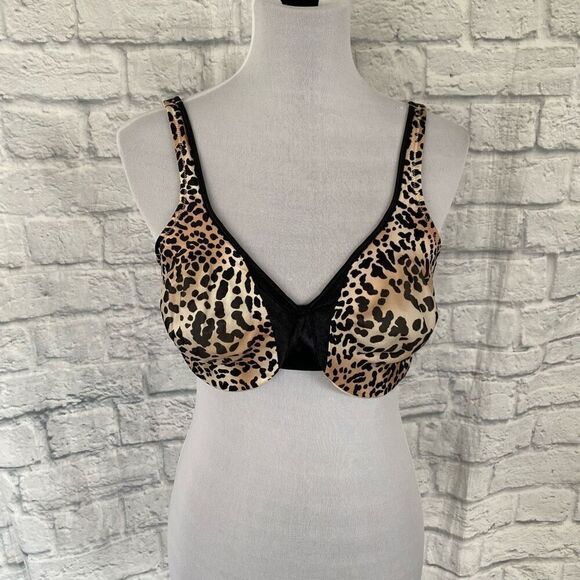 Olga women 38D cheetah print satin bra w/3 hook back closure & adjustable straps - Picture 1 of 8